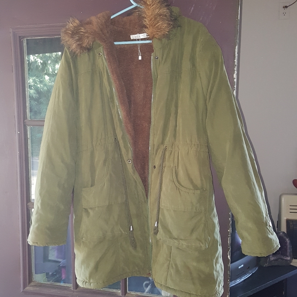 Super Cozy Hooded Green Coat